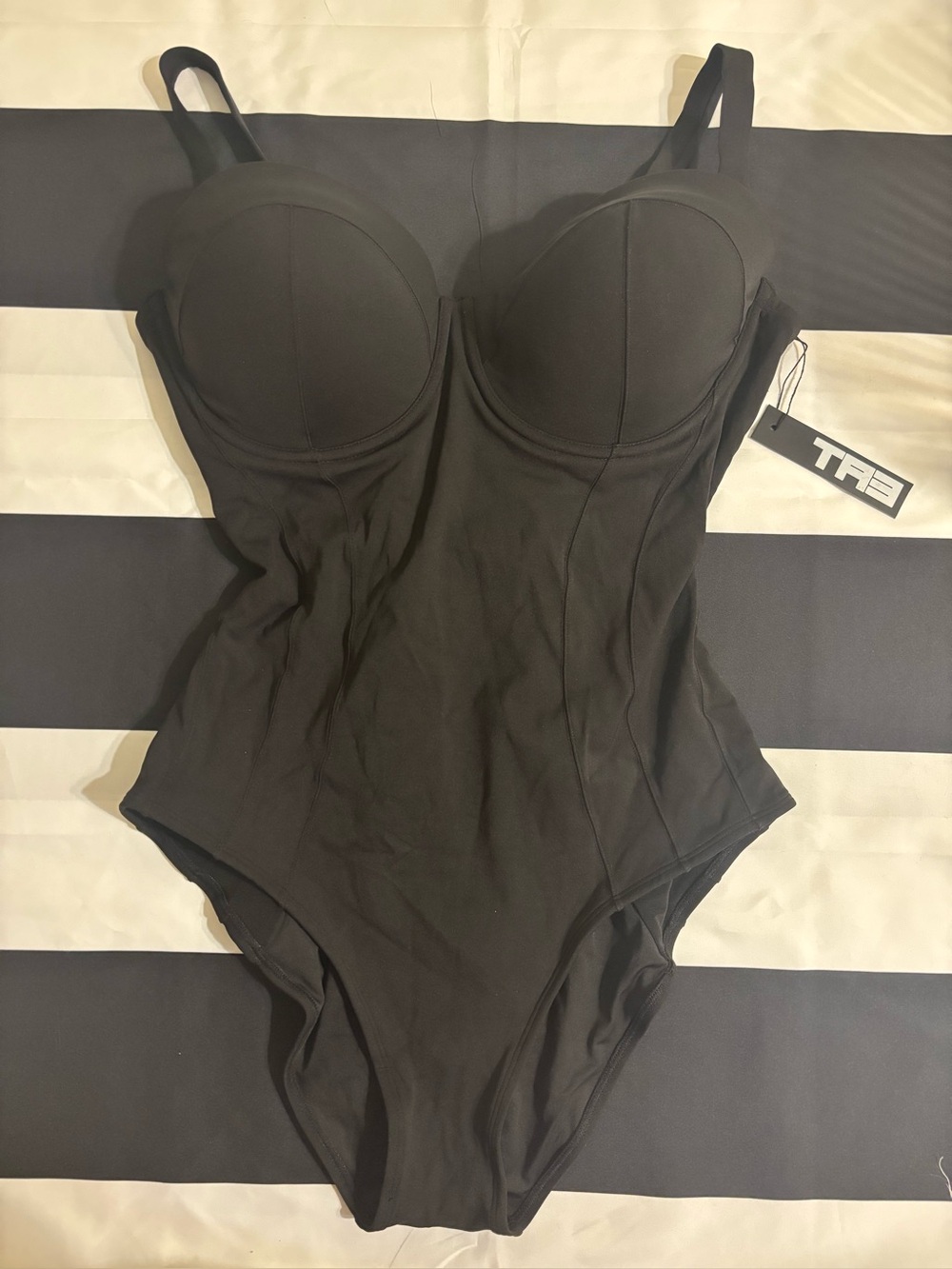 BNWT TA3 Lushy One Piece Swim Suit XL Regular - Picture 3 of 6